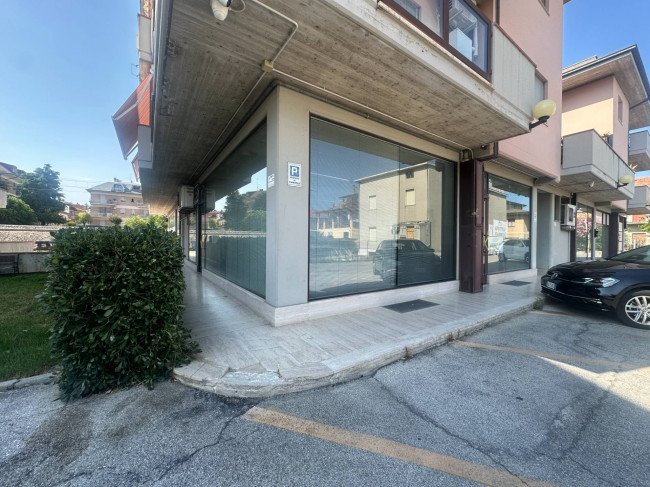 Ufficio in Vendita a Spinetoli
