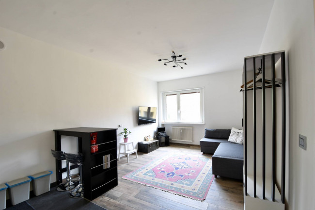 Moderne, sanierte 2-Zimmer-Wohnung mit Balkon, Garage und traumhaftem Blick