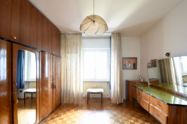 Charmante 3-Zimmer-Wohnung mit Veranda und Balkon in ruhiger Lage