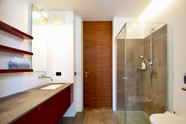 Exklusive 4-Zimmer-Attikawohnung mit luxuriöser Ausstattung und großer Terrasse