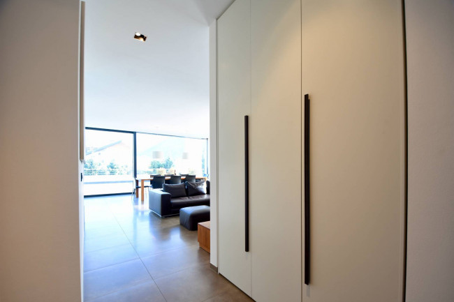 Exklusive 4-Zimmer-Attikawohnung mit luxuriöser Ausstattung und großer Terrasse