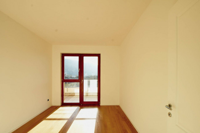 Helle Vierzimmerwohnung mit großer Terrasse von 43 m²