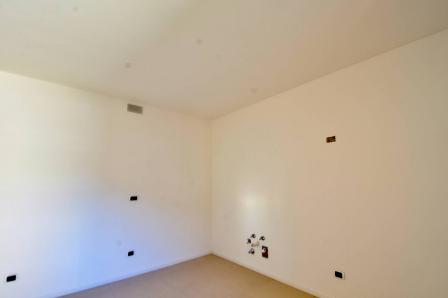 Helle Vierzimmerwohnung mit großer Terrasse von 43 m²