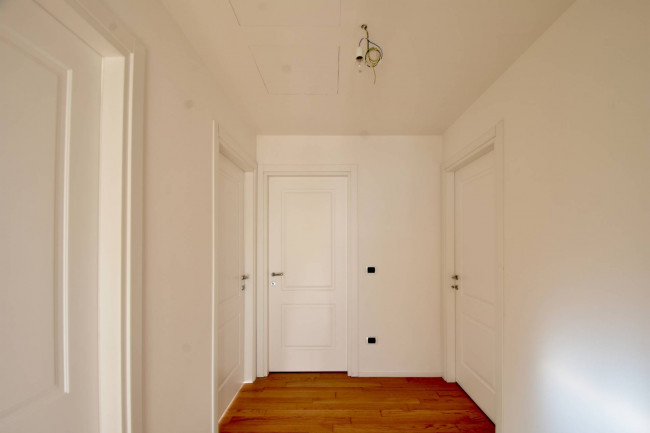 Helle Vierzimmerwohnung mit großer Terrasse von 43 m²