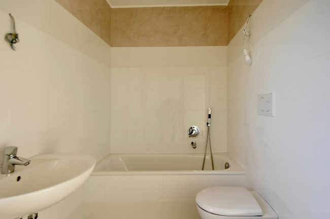 Helle Vierzimmerwohnung mit großer Terrasse von 43 m²