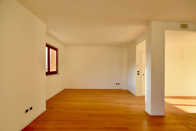 Wunderschönes Dreizimmer-Penthouse mit großer Terrasse und Panoramablick