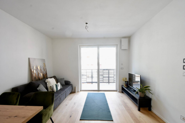 Stylish 2-Room Apartment with terrace in Bolzano-Oltrisarco