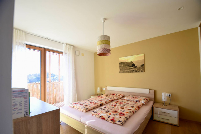 3-Zimmer-Wohnung mit Panoramablick auf die Dolomiten in Jenesien