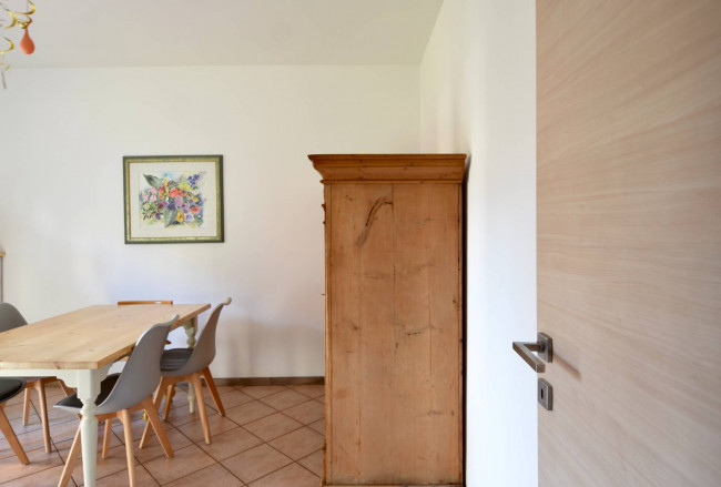 Moderne 2- Zimmerwohnung vollständig möbliert zur Miete