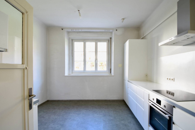 Geräumige 4-Zimmer-Wohnung mit Keller und Autostellplatz in Bozen Dorf