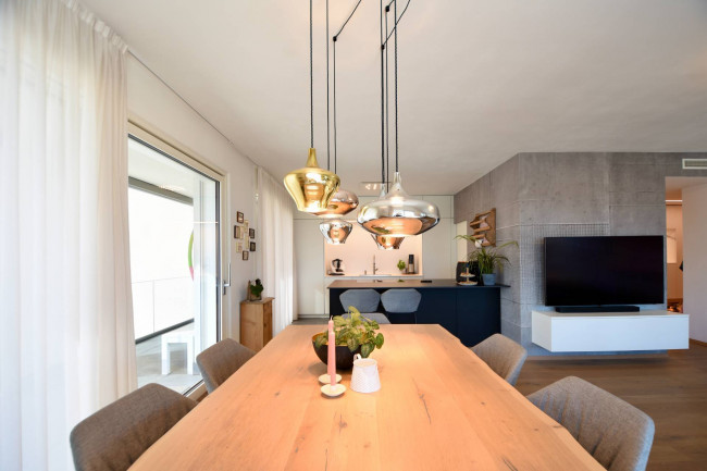 Lichtdurchflutete 4-Zimmer-Wohnung mit Panoramaterrasse in Eppan/Gand zu verkaufen
