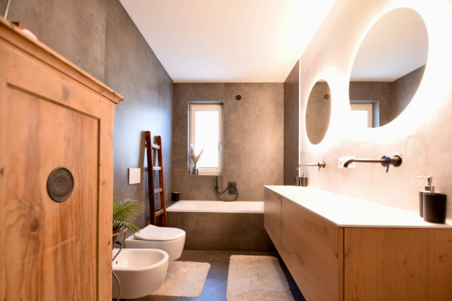 Lichtdurchflutete 4-Zimmer-Wohnung mit Panoramaterrasse in Eppan/Gand zu verkaufen
