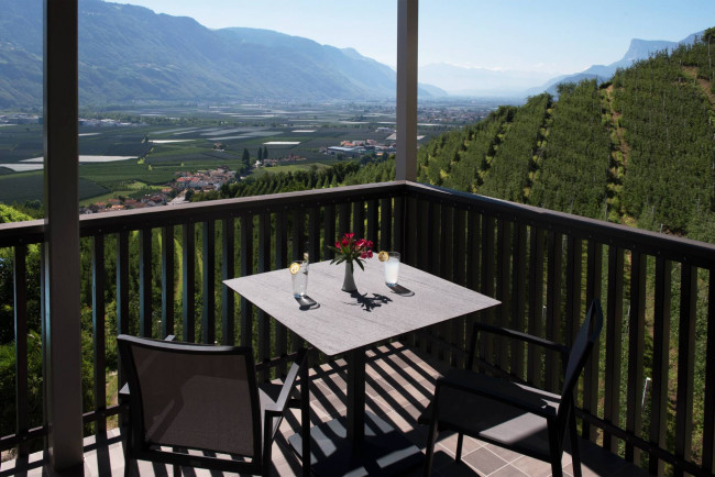 Exklusives Apparthotel **** in bester Panoramalage in Tscherms