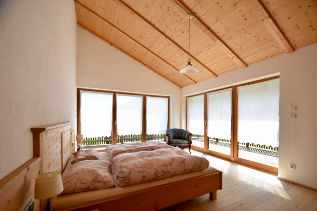 Alpines Chalet mit Panoramablick und großzügigem Grundstück im Ultental