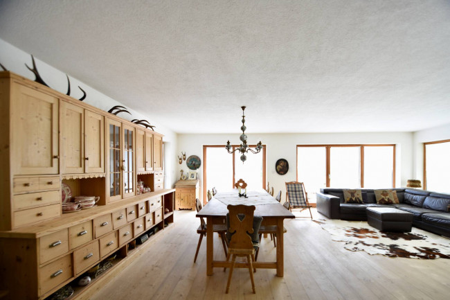 Alpines Chalet mit Panoramablick und großzügigem Grundstück im Ultental