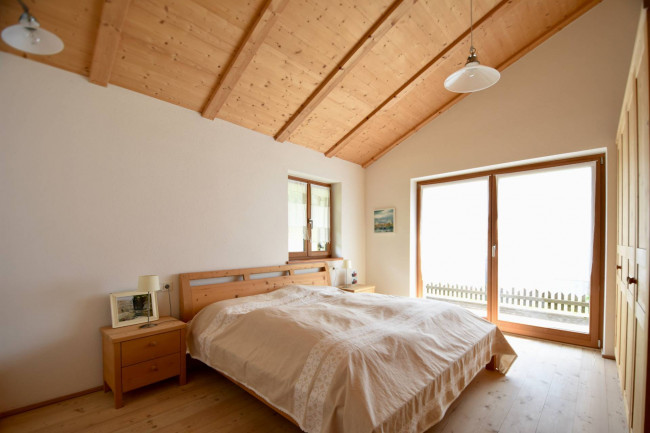 Alpines Chalet mit Panoramablick und großzügigem Grundstück im Ultental