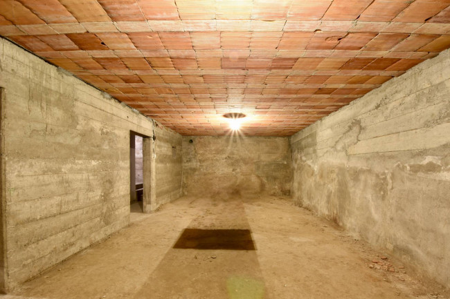 Gewerbefläche mit Geschäftslokal, Magazin und Lager in strategischer Lage von Bozen