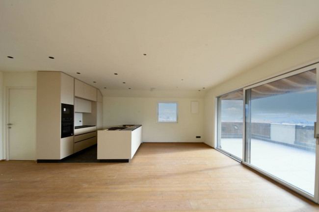 Exklusive 4-Zimmer-Attikawohnung mit Terrasse in St. Michael, Eppan