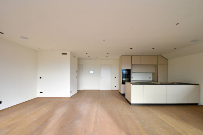 Exklusive 4-Zimmer-Attikawohnung mit Terrasse in St. Michael, Eppan