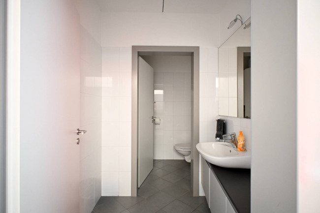 Studio mit funktionaler Raumaufteilung im Gewerbegebiet Pillhof in Eppan