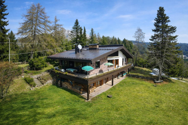 Exklusives Chalet in Falzeben – Bergpanorama & Toplage bei Meran 2000
