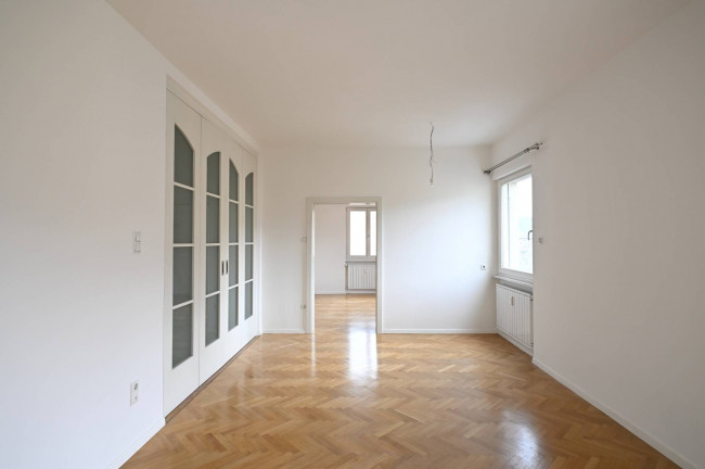 Großzügige 4-Zimmer-Wohnung mit Veranden, Garage und Keller in Bozen-Gries