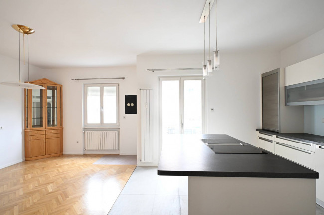 Großzügige 4-Zimmer-Wohnung mit Veranden, Garage und Keller in Bozen-Gries