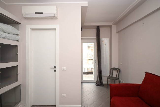 4-Zimmer-Wohnung (6. Etage) mit zwei Balkonen und Garage in Rom - Prenestino