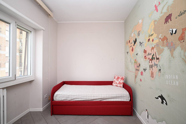 4-Zimmer-Wohnung (6. Etage) mit zwei Balkonen und Garage in Rom - Prenestino