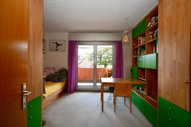 Exklusive 4-Zimmer-Attikawohnung mit Garage und Autostellplatz in zentraler Lage von Bozen