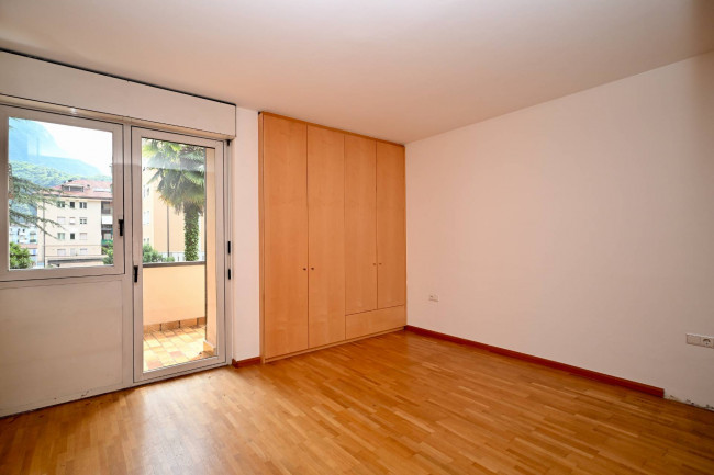 Großzügige 4-Zimmer-Duplexwohnung mit Terrasse und Garage in zentraler Lage von Bozen