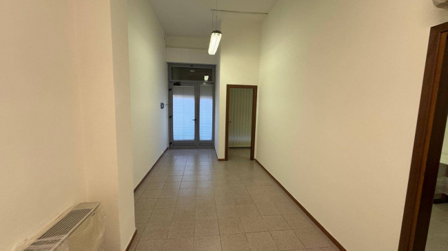 Locale commerciale a Monfalcone