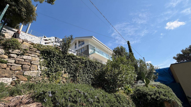 Villa Bifamigliare a Duino-Aurisina