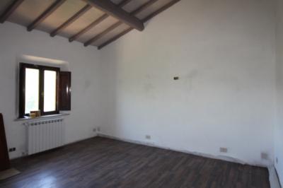 Ingrandisci la foto