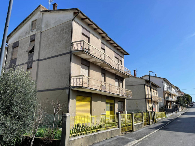 Casa indipendente in vendita a Trodica, Morrovalle (MC)