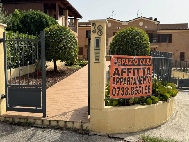 Appartamento in Affitto a Morrovalle