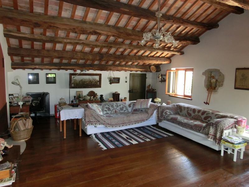 Stabile intero - Palazzo CISON DI VALMARINO vendita  Mura  Rem srl