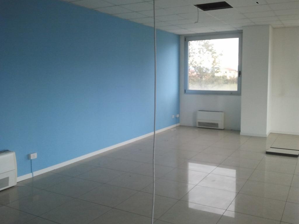  treviso vendita quart: stiore rem-srl