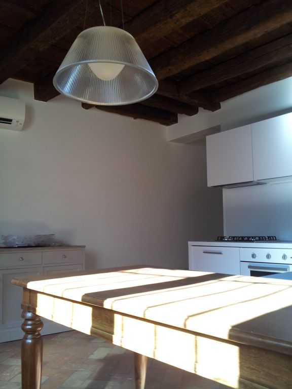 Stabile intero - Palazzo TREVISO vendita  Centro storico  Rem srl