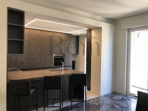 3 Camere