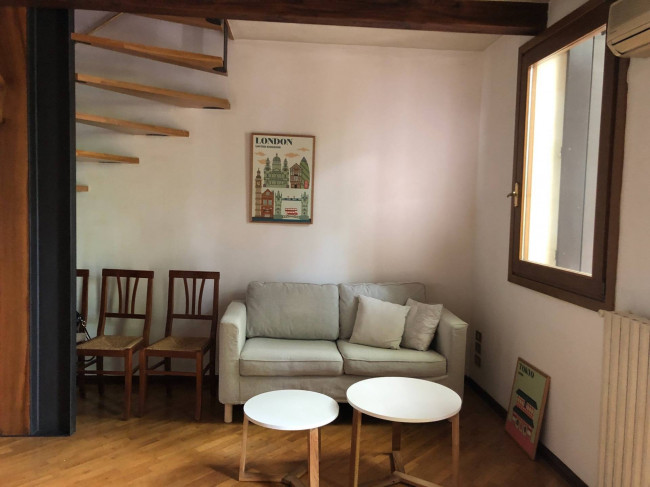 2 Camere