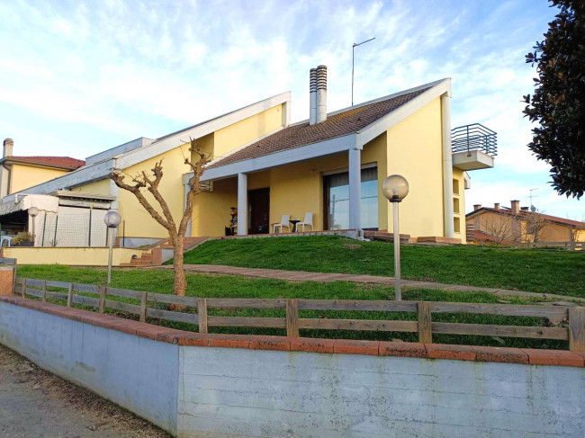 Abbinata/Bifamiliare