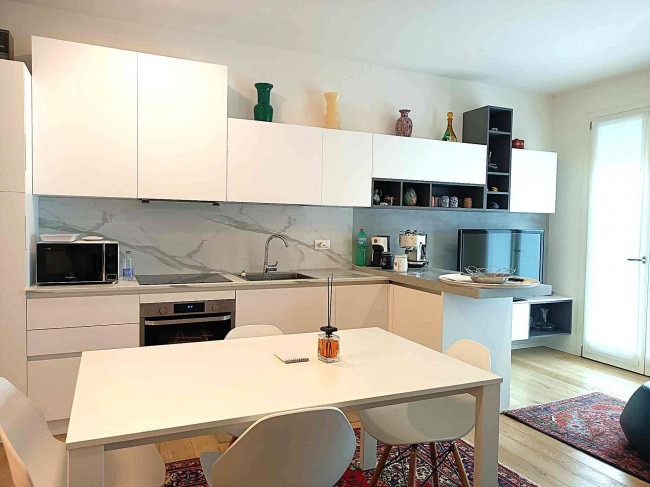 2 Camere