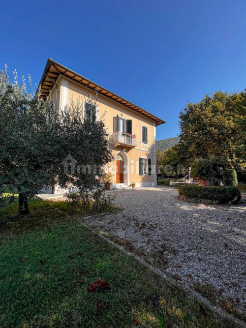 Villa in vendita a San Giuliano Terme