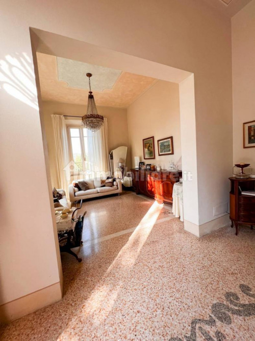 Villa in vendita a San Giuliano Terme