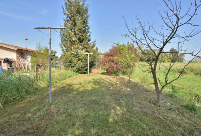 Casa indipendente in vendita a San Giuliano Terme