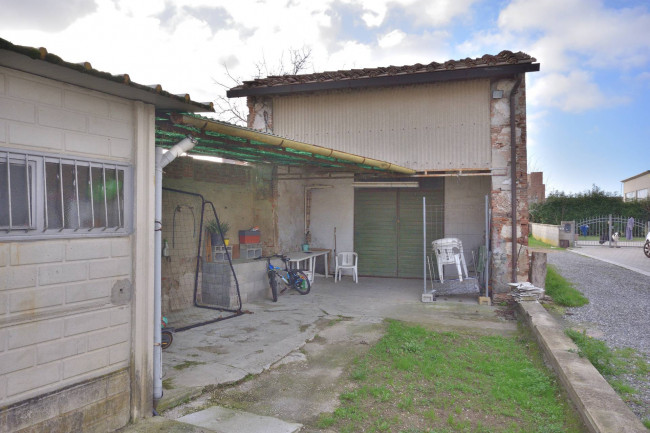 Casa indipendente in vendita a Navacchio, Cascina (PI)