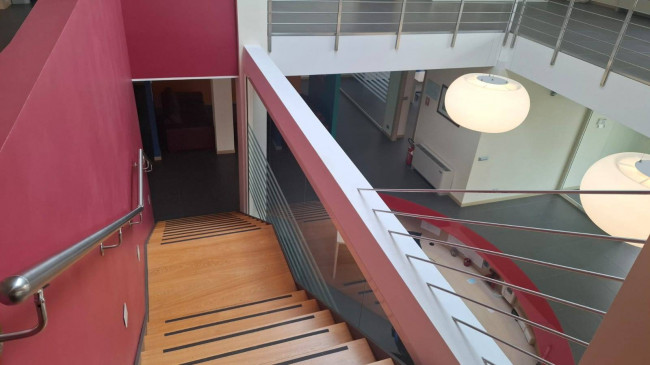 Locale commerciale in vendita a Pisa