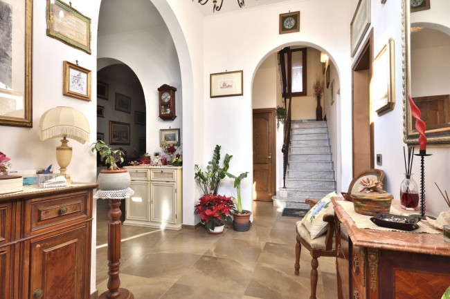 Villa in vendita a Pisa