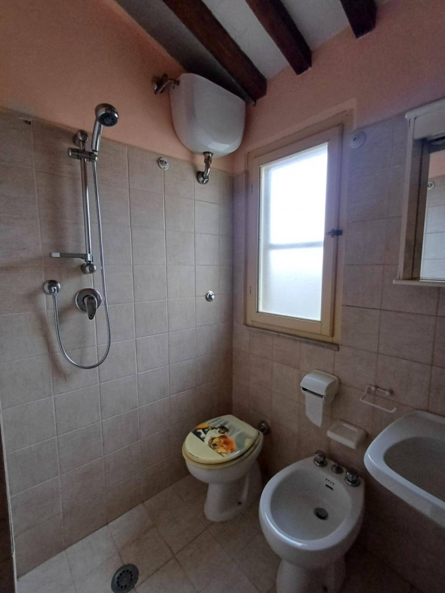 Appartamento in affitto a Cascina